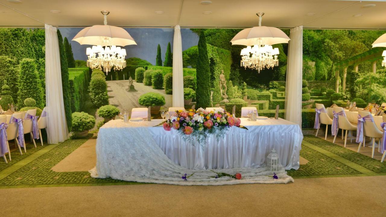 Park Hotel Raya Garden - Free Parking Veliko Tarnovo Luaran gambar