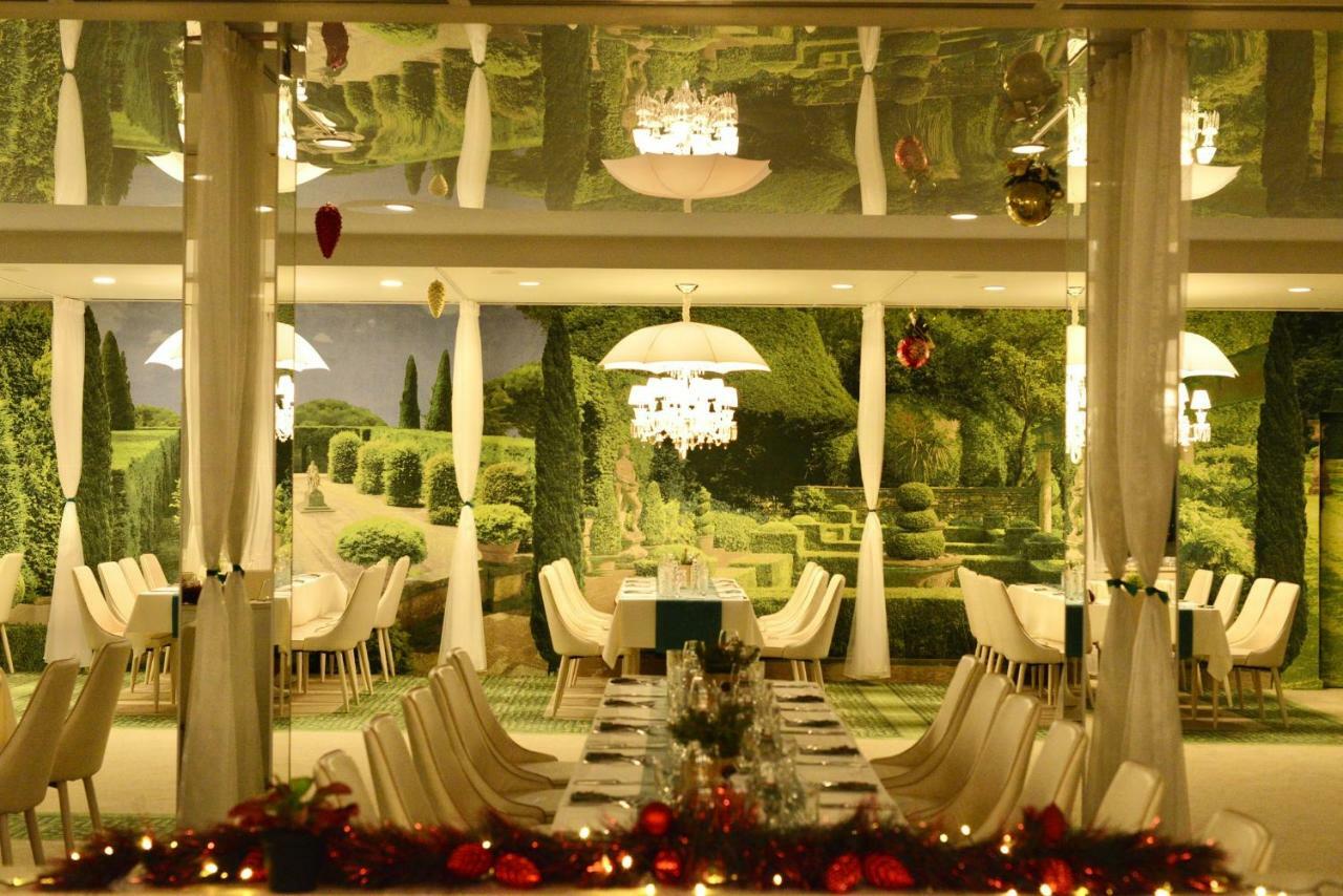 Park Hotel Raya Garden - Free Parking Veliko Tarnovo Luaran gambar