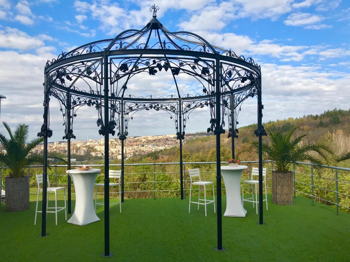Park Hotel Raya Garden - Free Parking Veliko Tarnovo Luaran gambar